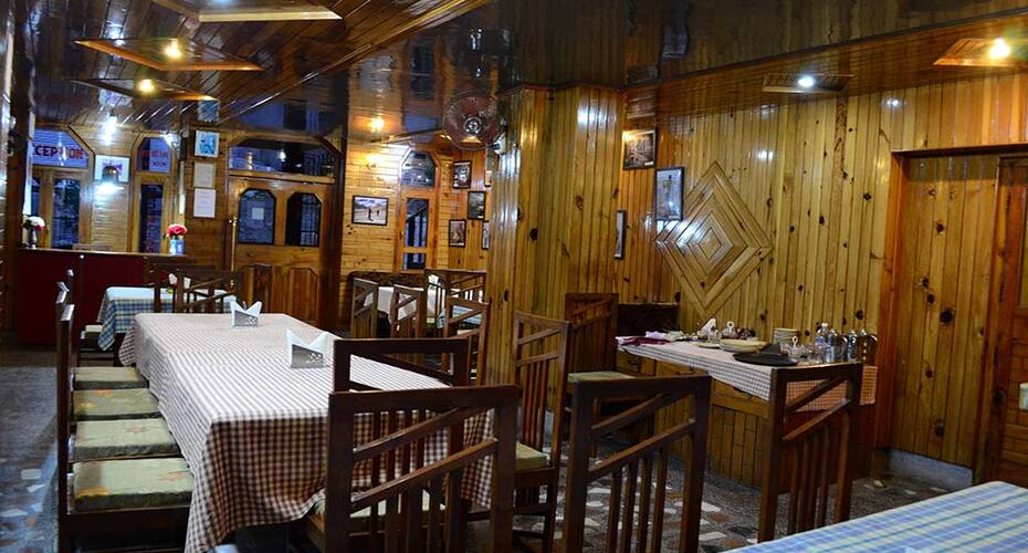 Hotel Sheetal & Restaurant, Manali 2